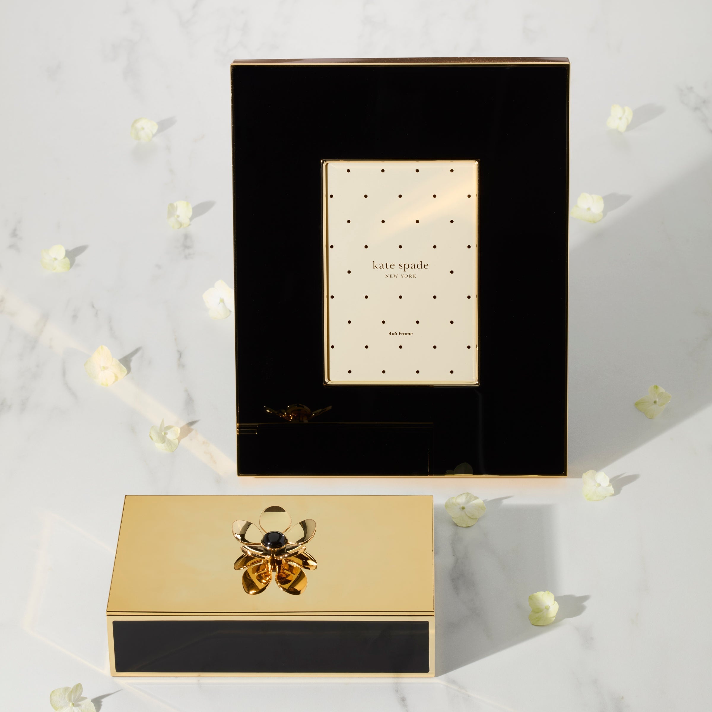 Make It Pop 4 x 6 Frame - Black